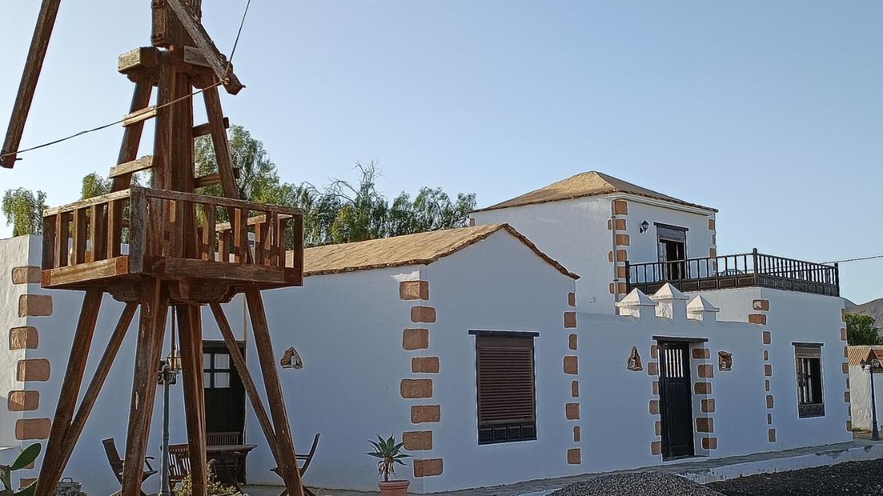 Вілла Casa La Molina- A Triquivijate Екстер'єр фото