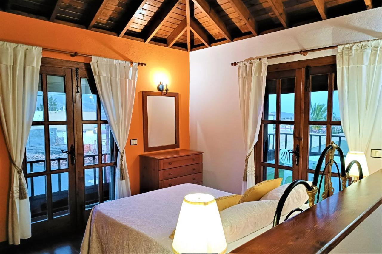 Вілла Casa La Molina- A Triquivijate Екстер'єр фото